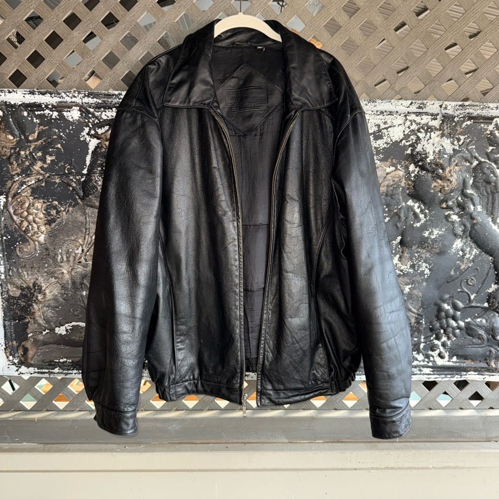 Roundtree & Yorke Black Leather Jacket